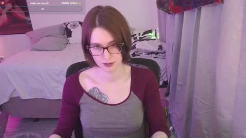 Snapshot of evavivi59 chatting on 03.08.25 Vivi online show from 03.08.25