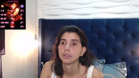  Eva  online show from 02.11.25