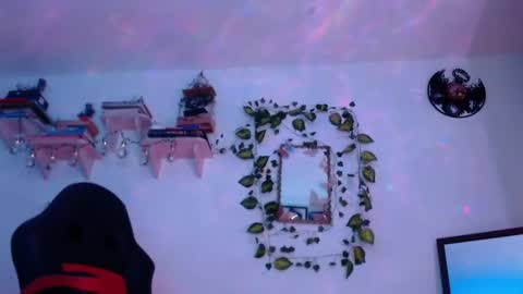 Snapshot of eve_blue77 chatting on 03.04.25 Eve Blue  friends. IG eve blue77 TW EveBlue 1 OF eveblue7 online show from 03.04.25