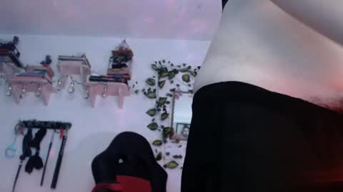 Snapshot of eve_blue77 chatting on 03.11.25 Eve Blue  friends. IG eve blue77 TW EveBlue 1 OF eveblue7 online show from 03.11.25