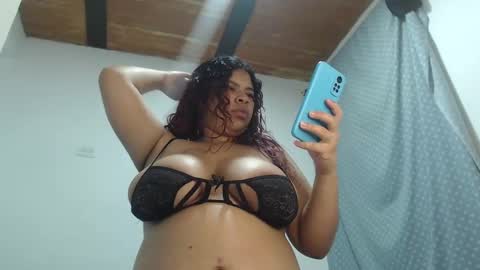 Snapshot of eve_starr83 chatting on 01.04.25 eve_starr83 online show from 01.04.25