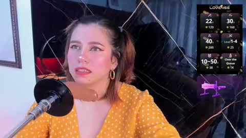 EVELIN online show from 10.24.25