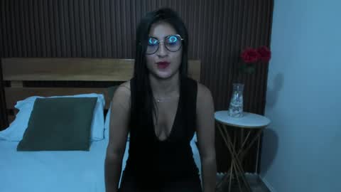 BELLA online show from 01.07.25