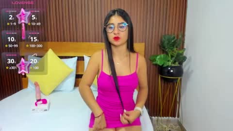 BELLA online show from 02.10.25