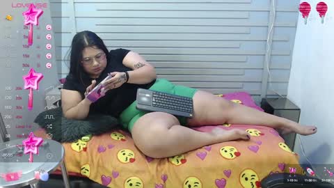 evelin zaens online show from 12.26.24
