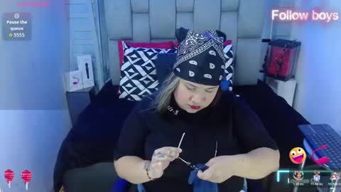 evelin zaens online show from 10.19.25