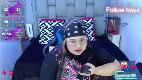 evelin zaens online show from 11.20.25