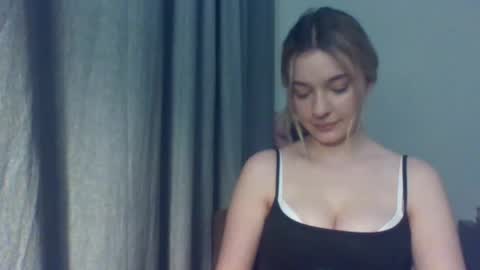 Snapshot of evelinemagnetic chatting on 01.31.26 EvelinaMagnetic online show from 01.31.26