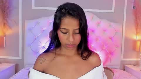 evelyn ebony online show from 12.12.24