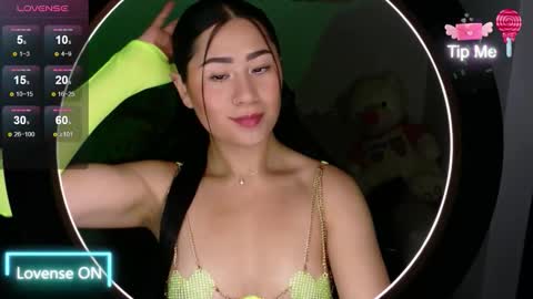 Evelyn online show from 11.27.25