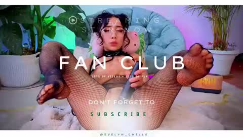 Im Eve or Chelle Next Stream 191224  online show from 02.17.25