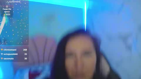 Snapshot of evelyn_mature19 chatting on 12.25.24 Juliana online show from 12.25.24