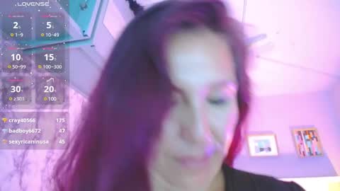 Snapshot of evelyn_mature19 chatting on 01.04.25 Juliana online show from 01.04.25