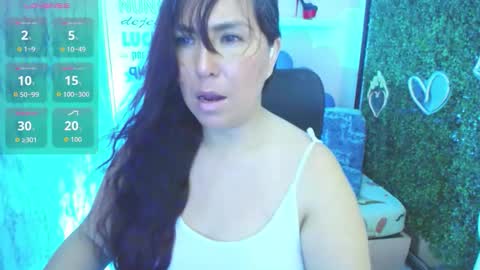 Juliana online show from 10.27.25