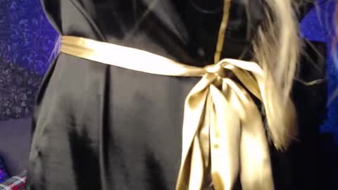 EvelynaGrey online show from 12.27.24