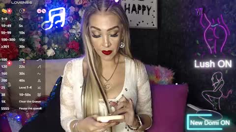 EvelynaGrey online show from 02.05.25