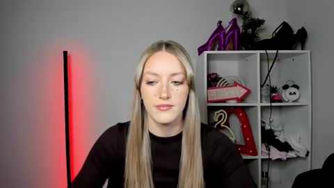 evelynblond online show from 05.07.26