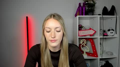 evelynblond online show from 05.19.26