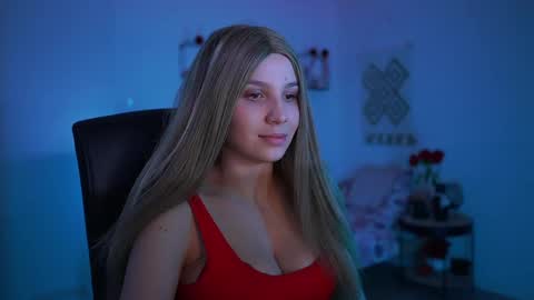 Snapshot of evelyncage_ chatting on 03.04.25 evelyncage_ online show from 03.04.25