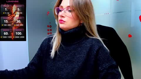 evelyne_rose online show from 12.28.24