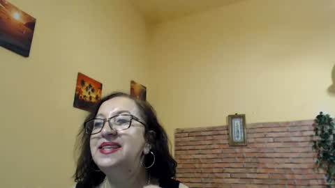 Snapshot of evelynequeen chatting on 07.18.26 Eve online show from 07.18.26