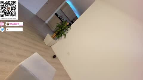 Snapshot of evelynfit chatting on 03.05.25 EVELYN  instagram valeriafit    0NLYFANS private valeria  TWITT  evelynvaleria30 online show from 03.05.25