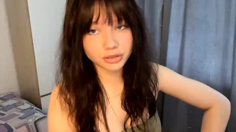 Snapshot of evelynhudson chatting on 06.16.26 Evelyn Velvet online show from 06.16.26