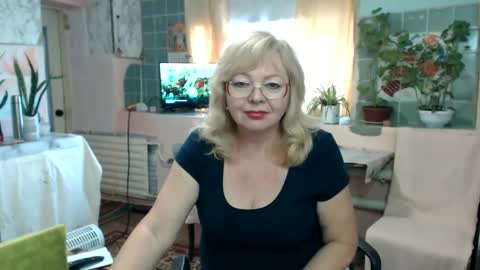 BarbaraBlondy online show from 01.12.25