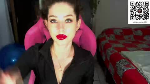 eveonly online show from 01.02.25