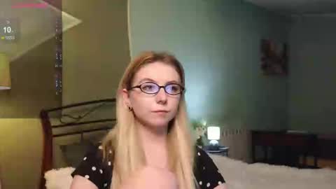 Ever online show from 03.03.25