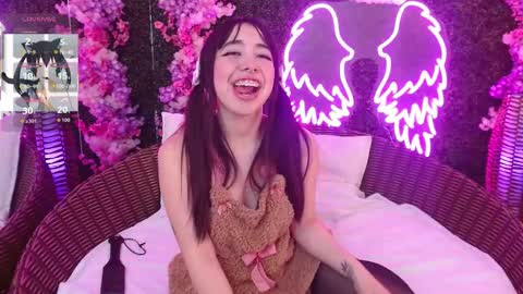 Snapshot of everly_grace chatting on 10.22.25 everly_grace online show from 10.22.25
