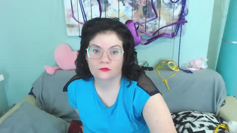 Everly online show from 12.10.24