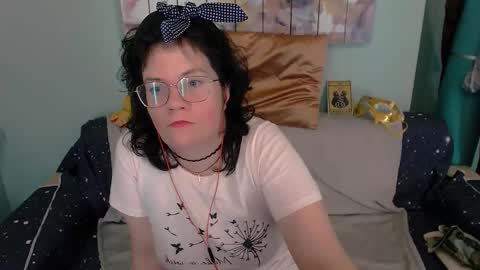 Everly online show from 10.20.25