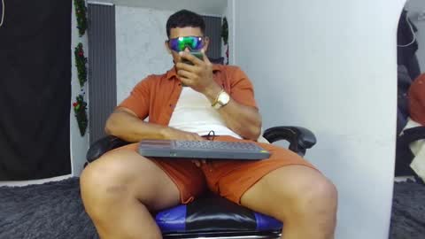 luis online show from 02.14.26