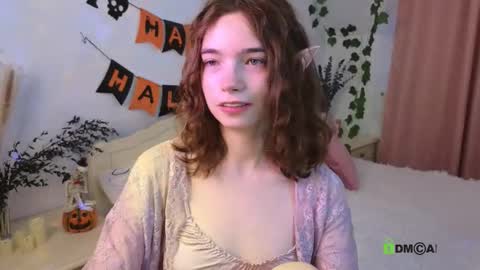 evi_brook online show from 10.22.25