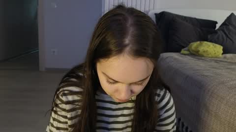 evi_woow online show from 03.26.26