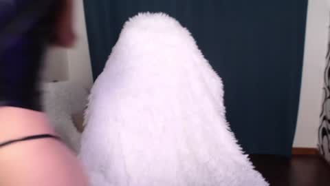 Snapshot of evianwayne chatting on 01.31.25 Vanessa Evian online show from 01.31.25