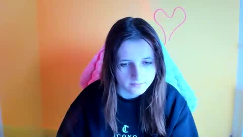 Evie online show from 11.14.25