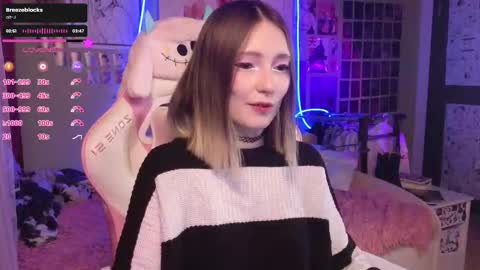 Evie online show from 12.04.25