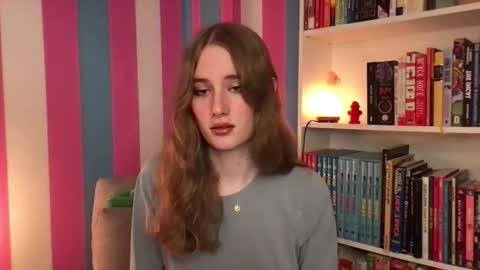 Snapshot of eviecam chatting on 10.22.25 Evie3 online show from 10.22.25