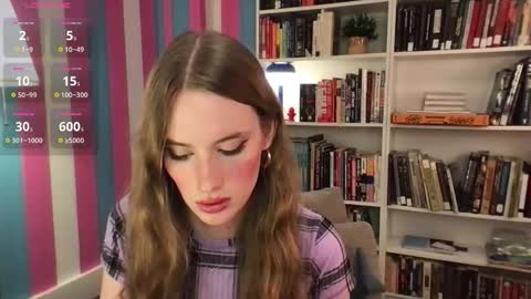 Snapshot of eviecam chatting on 11.24.25 Evie3 online show from 11.24.25