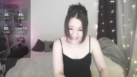 Snapshot of eviecuster chatting on 01.30.25 Im gonna be on in 2 hours online show from 01.30.25