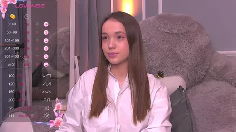 Evie online show from 01.26.25