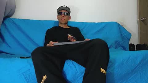 evil_boss1 online show from 06.02.26