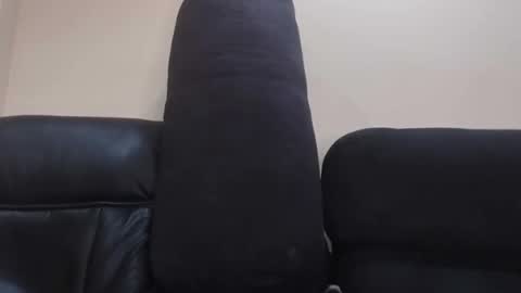 Snapshot of evilwhitegirl chatting on 09.21.25 Melina  online show from 09.21.25