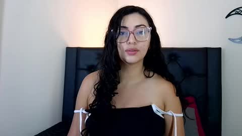 Snapshot of evoletmk chatting on 02.19.26 Evolet online show from 02.19.26