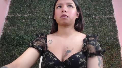 Im Evy online show from 04.12.26