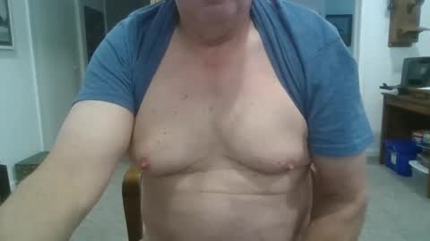 Snapshot of excitacbleguy9 chatting on 12.04.25 was excitablyguy hacked online show from 12.04.25