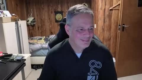 Snapshot of exibe1219 chatting on 01.18.25 exibe1219 online show from 01.18.25