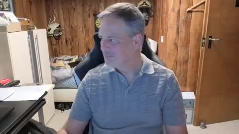 Snapshot of exibe1219 chatting on 02.11.25 exibe1219 online show from 02.11.25